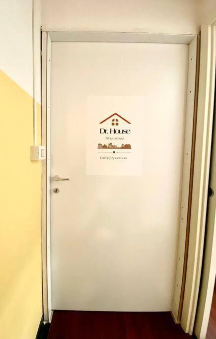 Dr House Luxury Apartment Rome Exterior photo